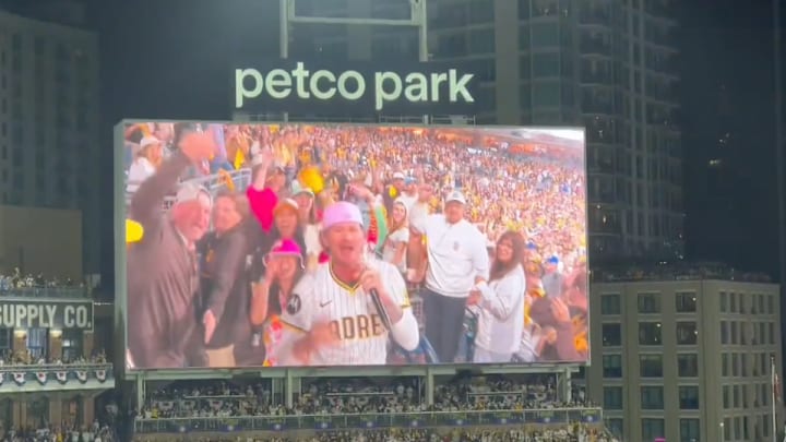 Blink 182’s Tom DeLonge had all of Petco Park singing his band's legendary song. 