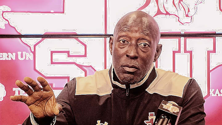 Sept. 13, 2025; Texas Southern Head Coach Cris Dishman speaks with the media in his postgame press conference after the Tigers fell to Lamar, 31-7. Shell Energy Stadium. Sept. 13, 2025; Texas Southern Head Coach Cris Dishman speaks with the media in his postgame press conference after the Tigers fell to Lamar, 31-7. Shell Energy Stadium.