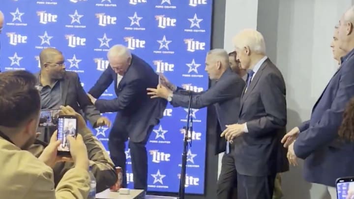 Jerry Jones nearly fell off the stage during a press conference while trying to greet Bill Clinton.