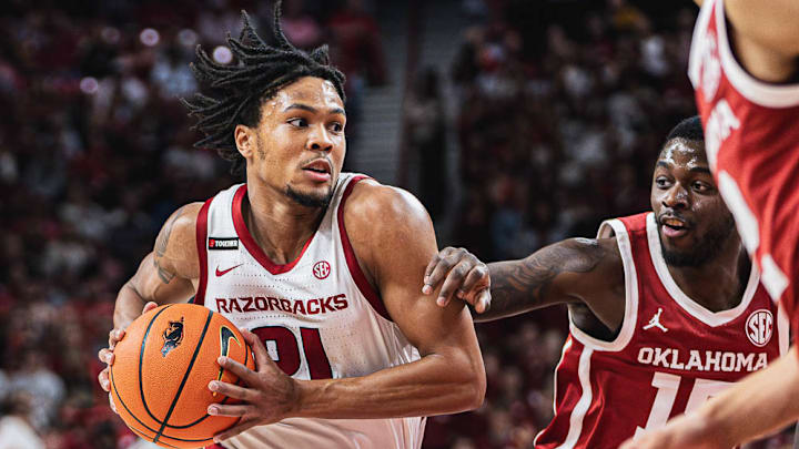 Arkansas Razorbacks guard DJ Wagner against the Oklahoma Sooners at Bud Walton Arena in Fayetteville, Ark.