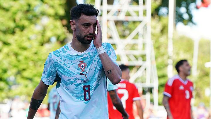Portugal defeated Chile 2–1 in its first World Cup warm-up match. Portugal defeated Chile 2–1 in its first World Cup warm-up match.