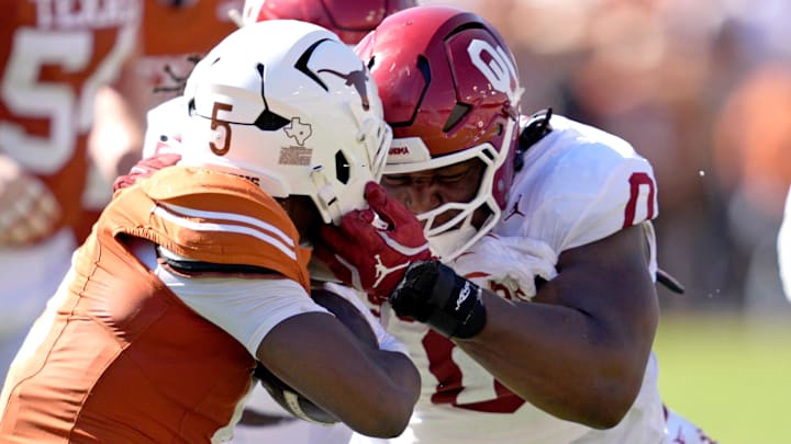 Oklahoma Sooners vs Texas Longhorns 