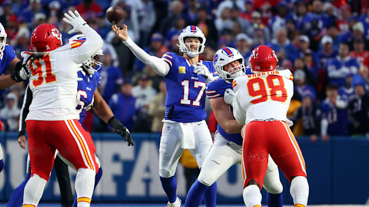 Kansas City Chiefs v Buffalo Bills