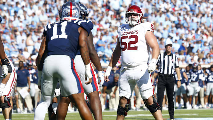 Oklahoma center Troy Everett Oklahoma center Troy Everett