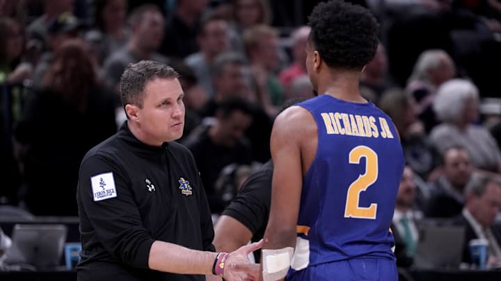 McNeese State is favored on Monday night.