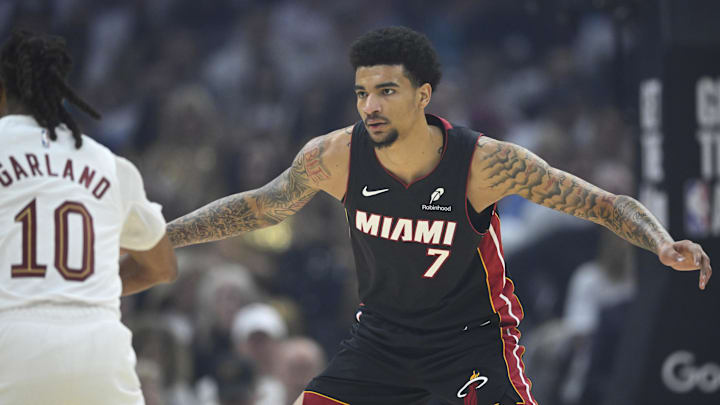 Apr 23, 2025; Cleveland, Ohio, USA; Miami Heat center Kel'el Ware (7) defends Cleveland Cavaliers guard Darius Garland (10) in the first quarter of game two of the first round of the 2025 NBA Playoffs at Rocket Arena. Mandatory Credit: David Richard-Imagn Images Apr 23, 2025; Cleveland, Ohio, USA; Miami Heat center Kel'el Ware (7) defends Cleveland Cavaliers guard Darius Garland (10) in the first quarter of game two of the first round of the 2025 NBA Playoffs at Rocket Arena. Mandatory Credit: David Richard-Imagn Images