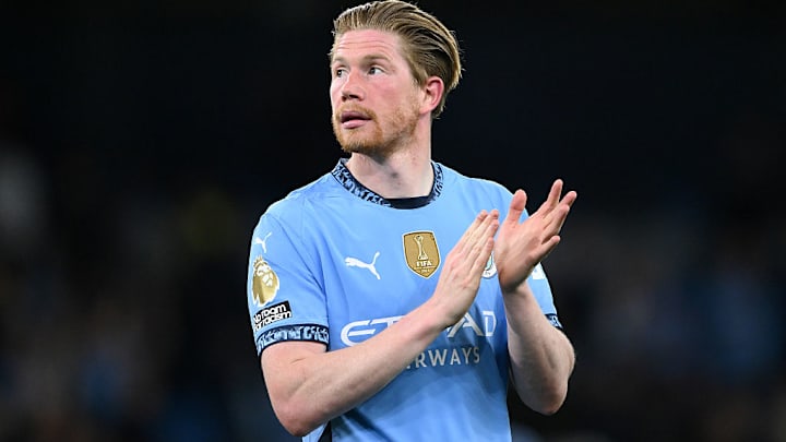 Kevin De Bruyne tacle son club. Kevin De Bruyne tacle son club.