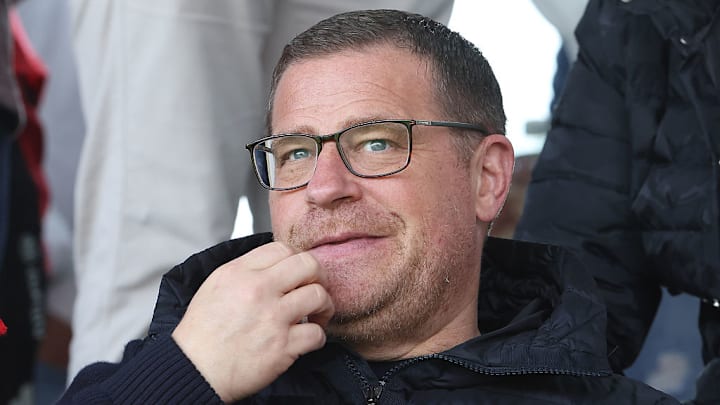 Max Eberl schaut nachdenklich drein