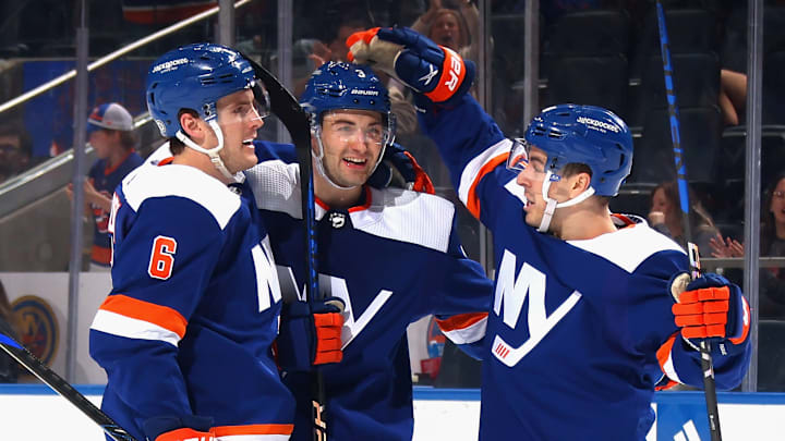 Tampa Bay Lightning v New York Islanders Tampa Bay Lightning v New York Islanders