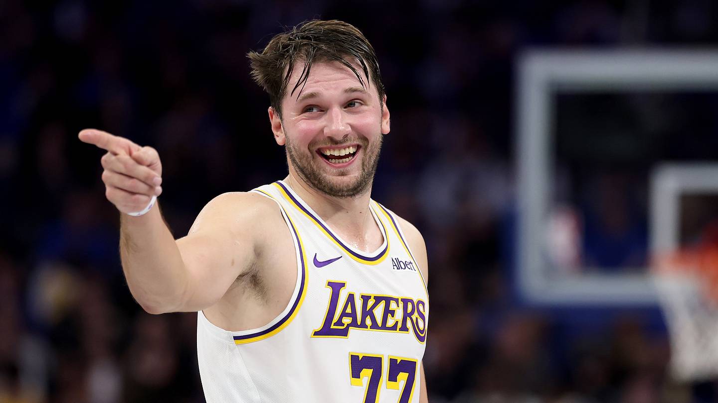 Who's the MVP of the NBA's first 2 weeks? These 6 players made the strongest cases