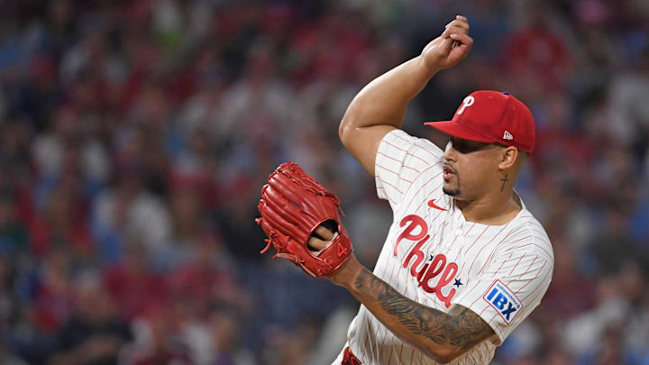 Philadelphia Phillies pitcher Jhoan Duran (59) follows through on a pitch during the ninth inning against the Seattle Mariners at Citizens Bank Park. Philadelphia Phillies pitcher Jhoan Duran (59) follows through on a pitch during the ninth inning against the Seattle Mariners at Citizens Bank Park.