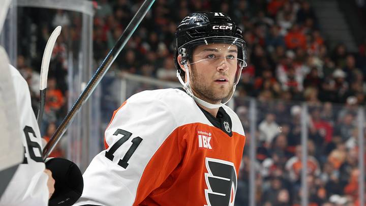 Carolina Hurricanes v Philadelphia Flyers