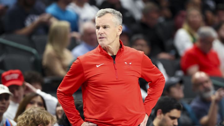 Nov 6, 2024; Dallas, Texas, USA;  Chicago Bulls head coach Billy Donovan reacts during the second half against the Dallas Mavericks at American Airlines Center. Mandatory Credit: Kevin Jairaj-Imagn Images