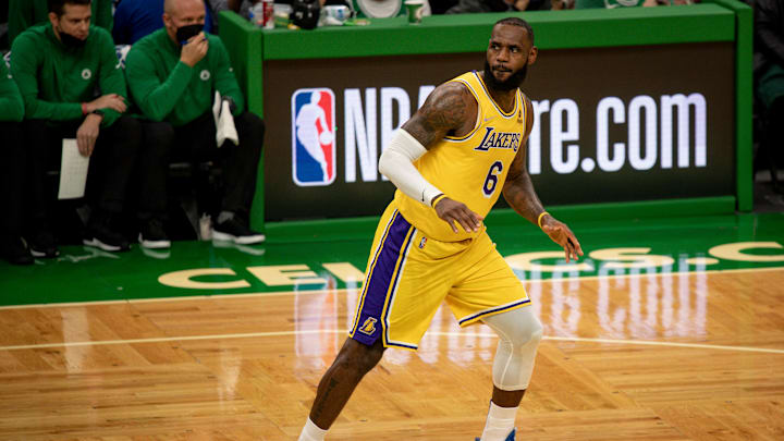LeBron James está de regreso en los Lakers