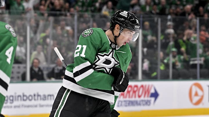 Nov 15, 2025; Dallas, Texas, USA; Dallas Stars left wing Jason Robertson (21) celebrates after he scores his second of two goals during the second period against the Philadelphia Flyers at the American Airlines Center. Mandatory Credit: Jerome Miron-Imagn Images