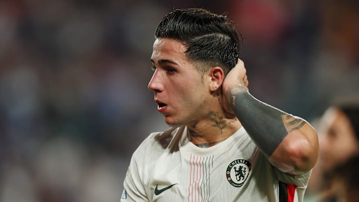 Enzo Fernandez and Chelsea will face Benfica in the round of 16.