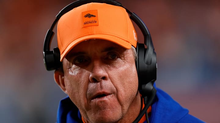 Jan 4, 2026; Denver, Colorado, USA; Denver Broncos head coach Sean Payton in the fourth quarter against the Los Angeles Chargers at Empower Field at Mile High. Mandatory Credit: Isaiah J. Downing-Imagn Images Jan 4, 2026; Denver, Colorado, USA; Denver Broncos head coach Sean Payton in the fourth quarter against the Los Angeles Chargers at Empower Field at Mile High. Mandatory Credit: Isaiah J. Downing-Imagn Images