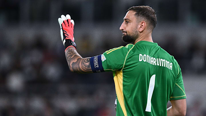 Donnarumma é o dono das luvas da Itália