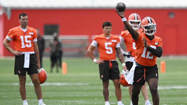  Dillon Gabriel waits his turn for practice reps at OTAs. Right now the Browns are paying five quarterbacks. At least two will have to go by the end of the preseason. Mandatory Credit: Ken Blaze-Imagn Images