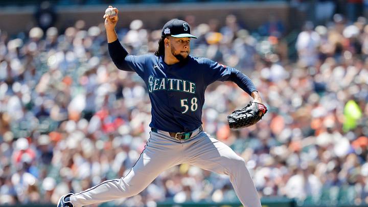 Jun 7, 2026; Detroit, Michigan, USA; Seattle Mariners pitcher Luis Castillo (58) pitches in the first inning against the Detroit Tigers at Comerica Park. Mandatory Credit: Rick Osentoski-Imagn Images Jun 7, 2026; Detroit, Michigan, USA; Seattle Mariners pitcher Luis Castillo (58) pitches in the first inning against the Detroit Tigers at Comerica Park. Mandatory Credit: Rick Osentoski-Imagn Images