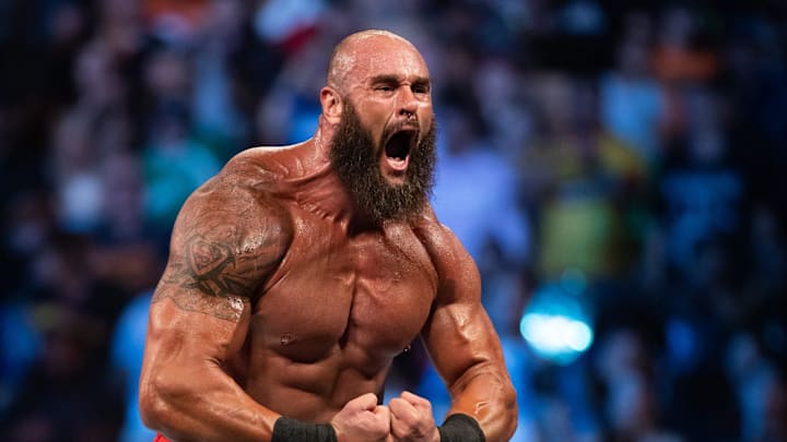WORCESTER - WWE star Braun Strowman roars at the Worcester crowd during \"WWE Friday Night SmackDown\" at the DCU Center, Friday, Oct. 7, 2022.

Wwesmackdown Tg 40