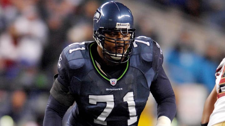 Nov 12, 2007; Seattle, WA, USA; Seattle Seahawks offensive tackle Walter Jones during 24-0 victory over San Francisco 49ers at Qwest Field. Mandatory Credit: Kirby Lee/Image of Sport-Imagn Images