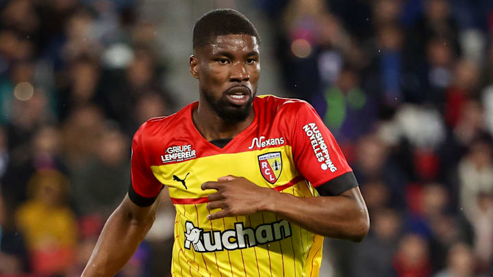 Kevin Danso est au centre des attentions.