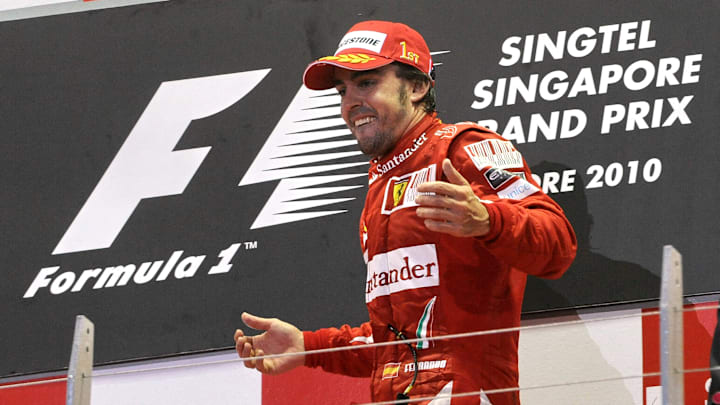 Fernando Alonso es el primer piloto de la historia en ganar el Gran Premio de Singapur de la Fórmula 1