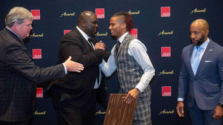 2023 Mr. Football Saraland   s Ryan Williams is congratulated during the Alabama Sports Writers