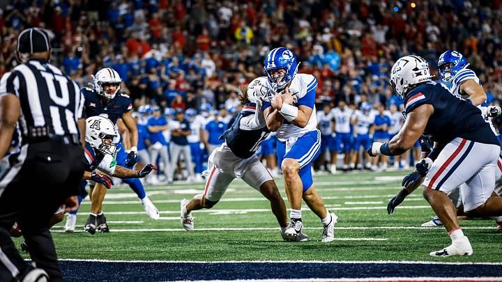 BYU QB Bear Bachmeier scores a touchdown in overtime against Arizona