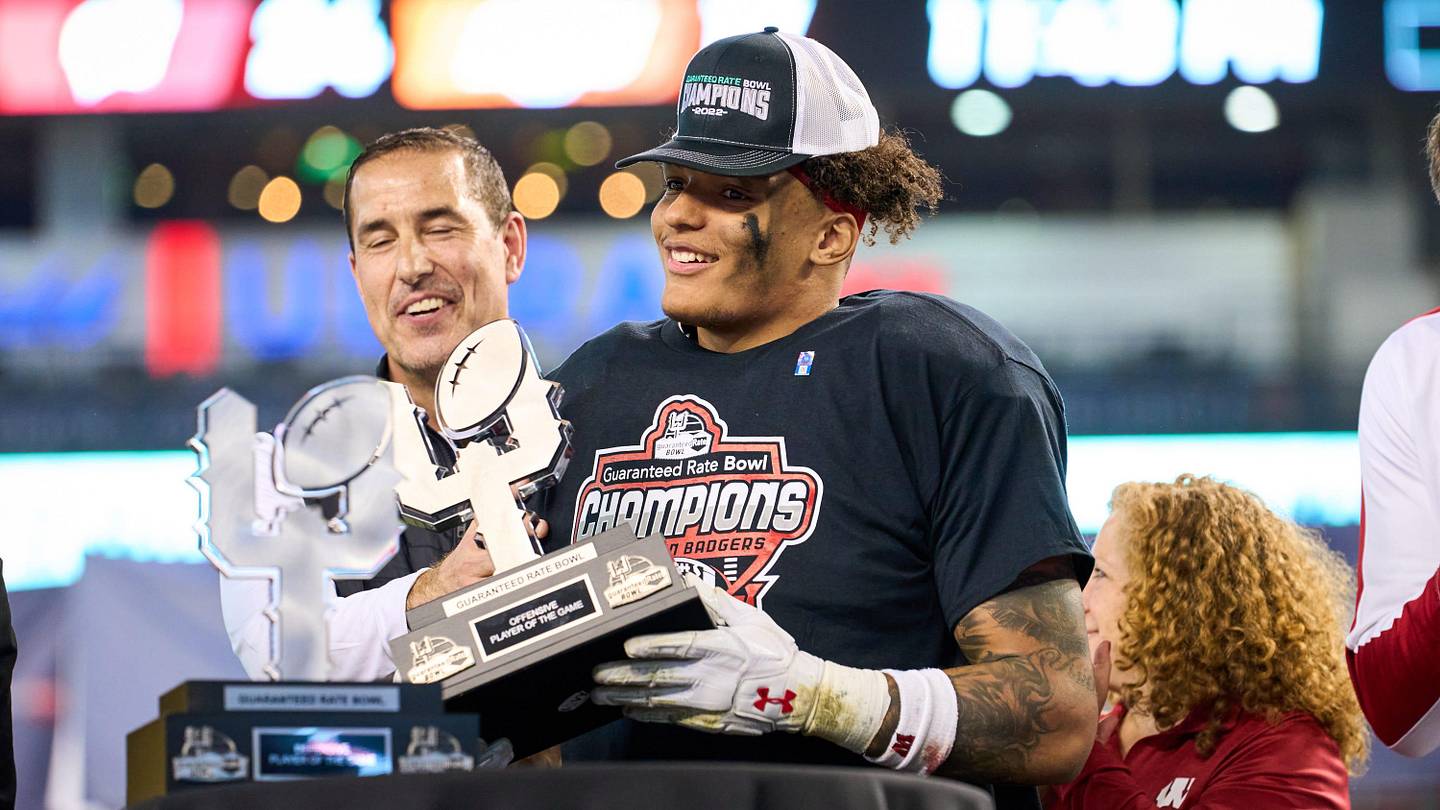 Where the Badgers Stand in Post-Spring Bowl Game Projections