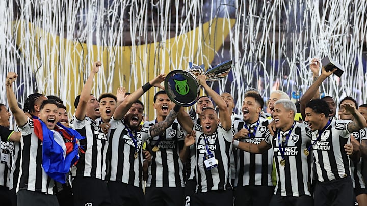 Botafogo fechou a temporada de 2024 com título do Brasileirão Botafogo fechou a temporada de 2024 com título do Brasileirão
