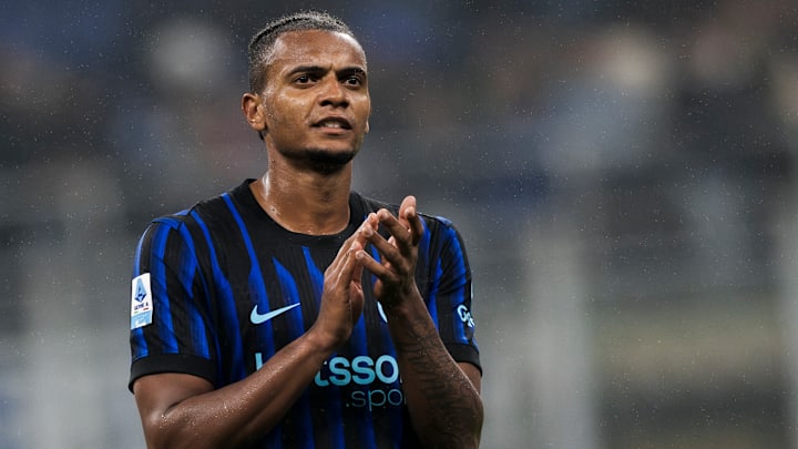 Manuel Akanji Manuel Akanji