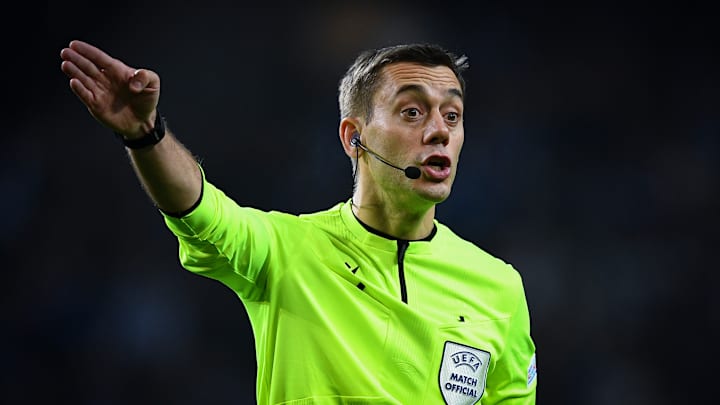 Neymar a été expulsé de la rencontre entre le Paris Saint-Germain et Strasbourg mercredi soir (2-1, 16e de Ligue 1) après avoir écopé de deux avertiss