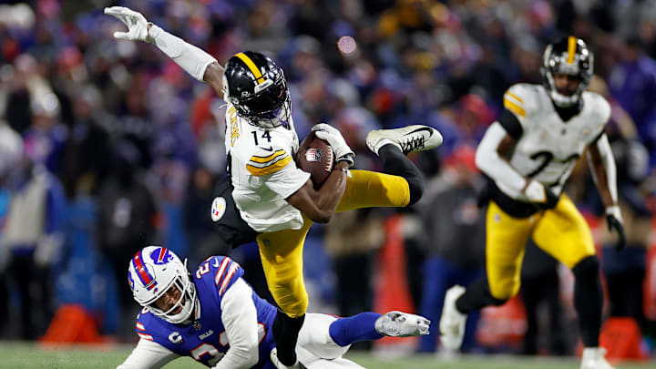 AFC Wild Card Playoffs - Pittsburgh Steelers v Buffalo Bills