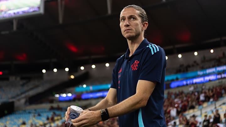 Após excelente primeiro semestre, Filipe Luís já pensa nos próximos desafios do Flamengo