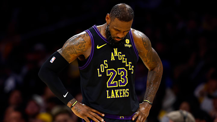 Oklahoma City Thunder v Los Angeles Lakers