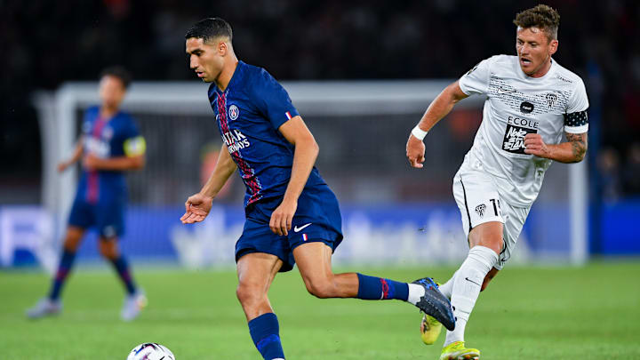 Paris Saint-Germain FC v Angers SCO - Ligue 1 McDonald's