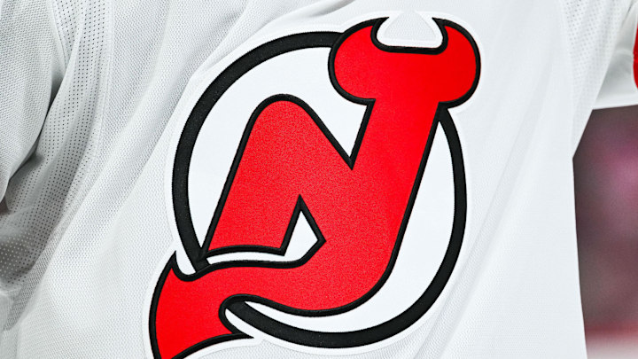 Feb 8, 2025; Montreal, Quebec, CAN; View of a New Jersey Devils logo on a jersey worn by a member of the team during the second period at Bell Centre. Mandatory Credit: David Kirouac-Imagn Images Feb 8, 2025; Montreal, Quebec, CAN; View of a New Jersey Devils logo on a jersey worn by a member of the team during the second period at Bell Centre. Mandatory Credit: David Kirouac-Imagn Images