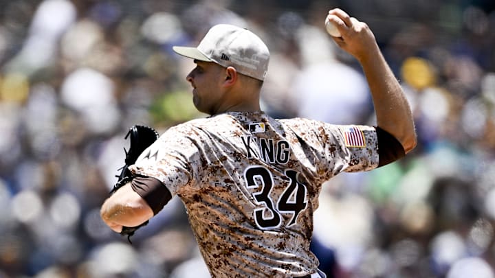 May 18, 2025; San Diego, California, USA; San Diego Padres starting pitcher Michael King (34) delivers during the first inning against the Seattle Mariners at Petco Park. Mandatory Credit: Denis Poroy-Imagn Images May 18, 2025; San Diego, California, USA; San Diego Padres starting pitcher Michael King (34) delivers during the first inning against the Seattle Mariners at Petco Park. Mandatory Credit: Denis Poroy-Imagn Images
