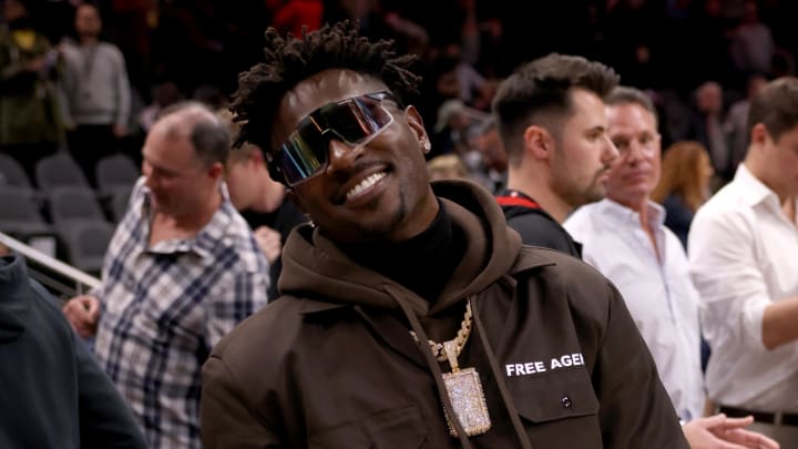 Mar 11, 2022; Atlanta, Georgia, USA; Former Tampa Bay Buccaneers wide receiver Antonio Brown poses
