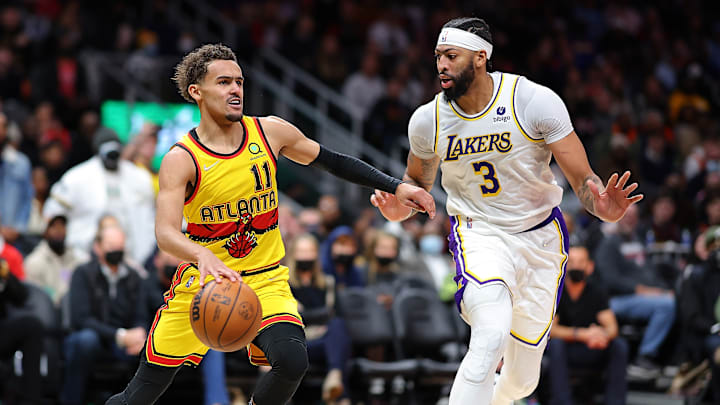 Los Lakers no verían con malos ojos formar un Big Three con Trae Young y Anthony Davis, más DeMar DeRozan