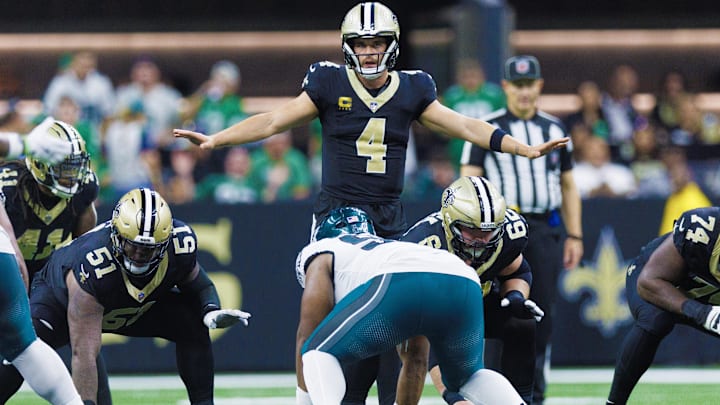 New Orleans Saints quarterback Derek Carr (4) calls a play at the line against the Philadelphia Eagles