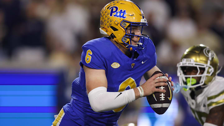 Nov 22, 2025; Atlanta, Georgia, USA; Pittsburgh Panthers quarterback Mason Heintschel (6) scrambles against the Georgia Tech Yellow Jackets in the fourth quarter at Bobby Dodd Stadium at Hyundai Field. Mandatory Credit: Brett Davis-Imagn Images