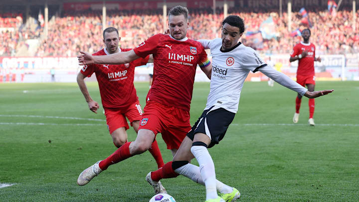 Ekitike tut sich in der Bundesliga noch schwer