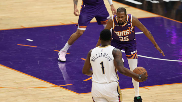New Orleans Pelicans v Phoenix Suns