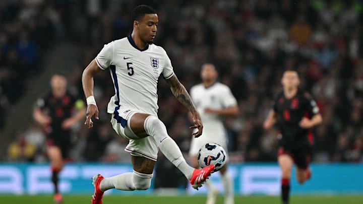 TOPSHOT-FBL-WC-2026-EUR-QUALIFIERS-ENG-ALB