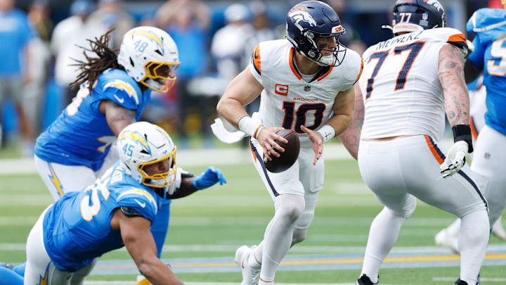Denver Broncos v Los Angeles Chargers