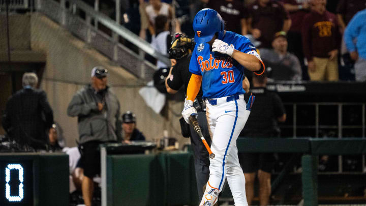 Florida Gators right fielder Ashton Wilson Florida Gators right fielder Ashton Wilson