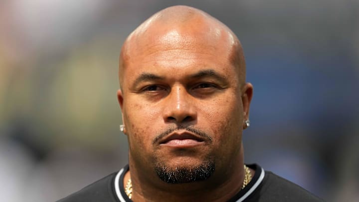 Sep 8, 2024; Inglewood, California, USA; Las Vegas Raiders coach Antonio Pierce reacts in the first half against the Los Angeles Chargers at SoFi Stadium. Mandatory Credit: Kirby Lee-Imagn Images